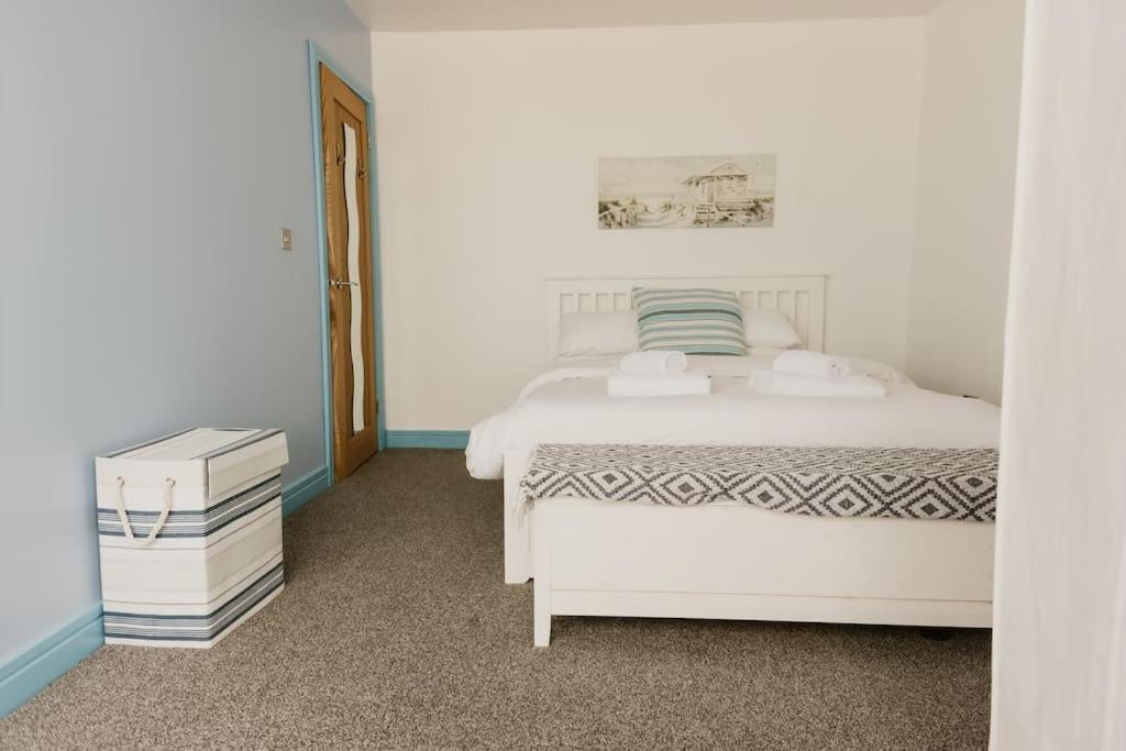The Sea Deck Apartment - Westbrook Bay Beach - By Goldex Coastal Breaks マーゲイト エクステリア 写真